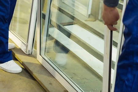 Commercial Glass Repair Technician in Pace, FL